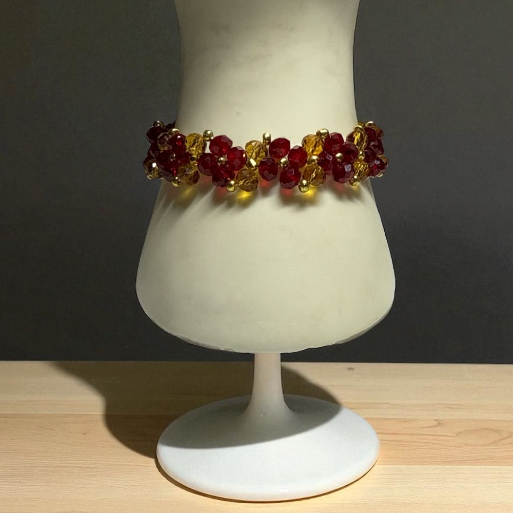 Elegant Red and Gold Beaded Bracelet